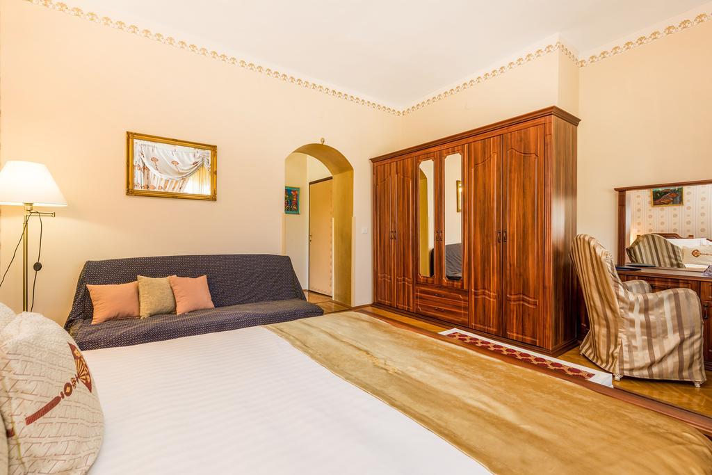 Villas Arbia - Margita Beach Hotel Banjol Exterior foto